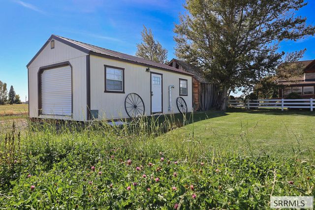 2368 4000 W, Rexburg, ID 83440