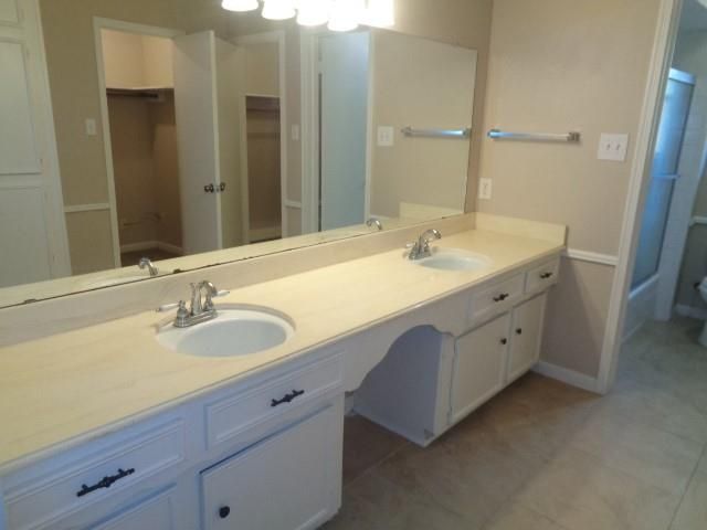 802 Baltic Lane, Houston, TX 77090