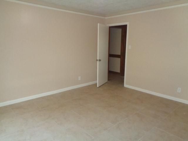 802 Baltic Lane, Houston, TX 77090