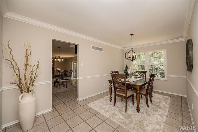 5927 Lafayette Drive, Weldon Spring, MO 63304