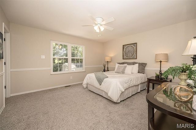 5927 Lafayette Drive, Weldon Spring, MO 63304