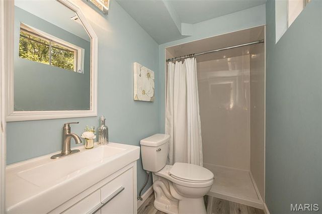 5927 Lafayette Drive, Weldon Spring, MO 63304
