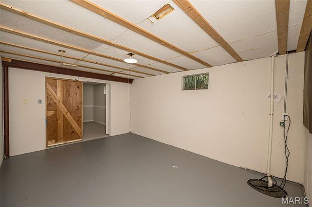 5927 Lafayette Drive, Weldon Spring, MO 63304