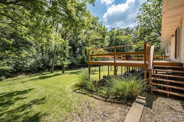 5927 Lafayette Drive, Weldon Spring, MO 63304
