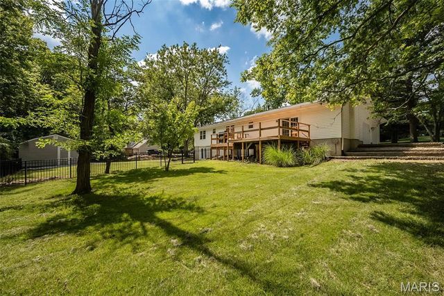 5927 Lafayette Drive, Weldon Spring, MO 63304