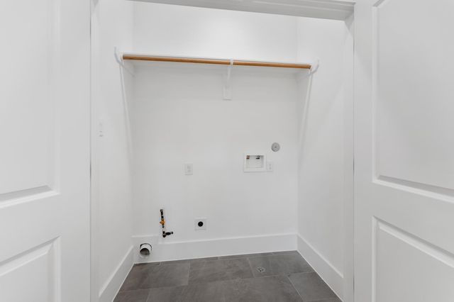 5630 Azores, Houston, TX 77091