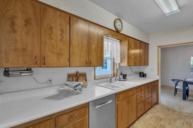 7605 E 18th Ave, Spokane, WA 99212