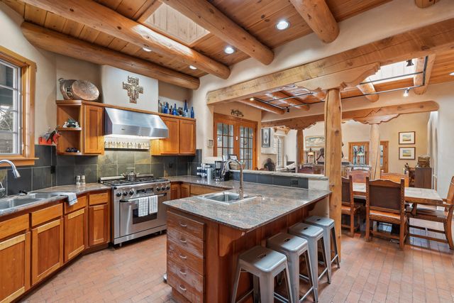 1109 Don Gaspar Lane, Santa Fe, NM 87505