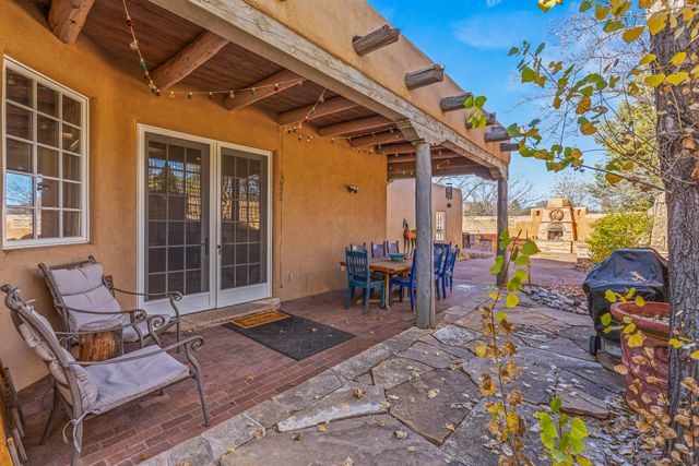 1109 Don Gaspar Lane, Santa Fe, NM 87505