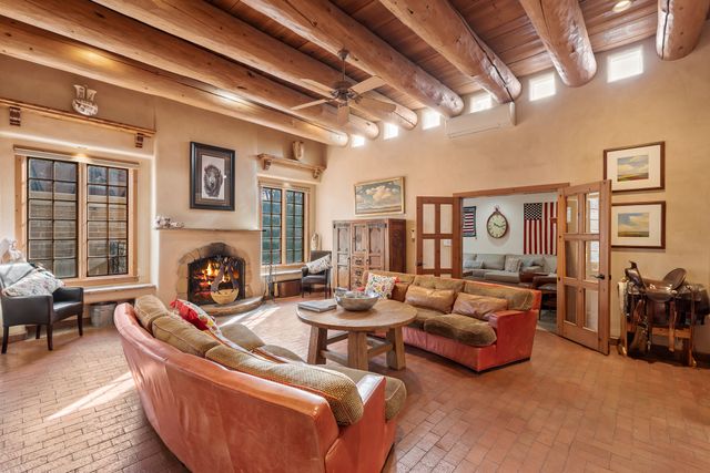 1109 Don Gaspar Lane, Santa Fe, NM 87505