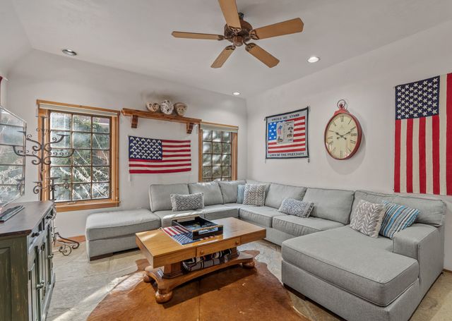 1109 Don Gaspar Lane, Santa Fe, NM 87505