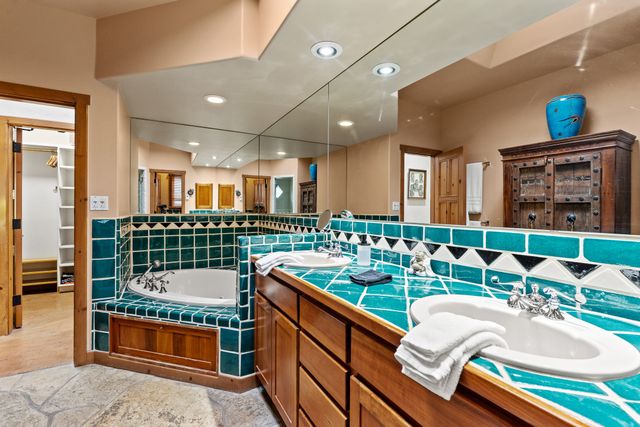 1109 Don Gaspar Lane, Santa Fe, NM 87505