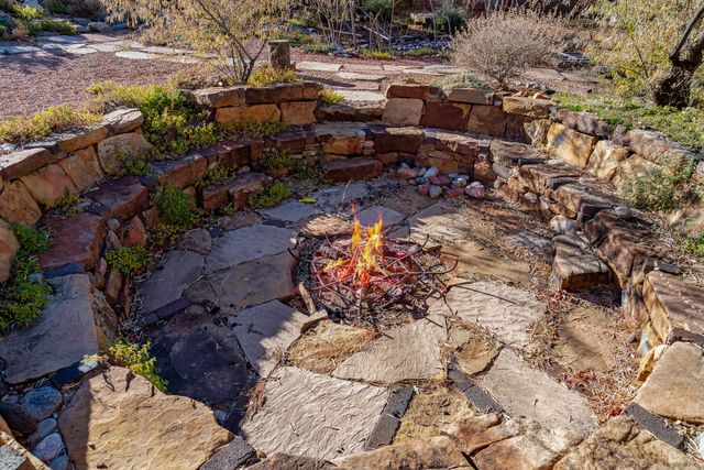 1109 Don Gaspar Lane, Santa Fe, NM 87505