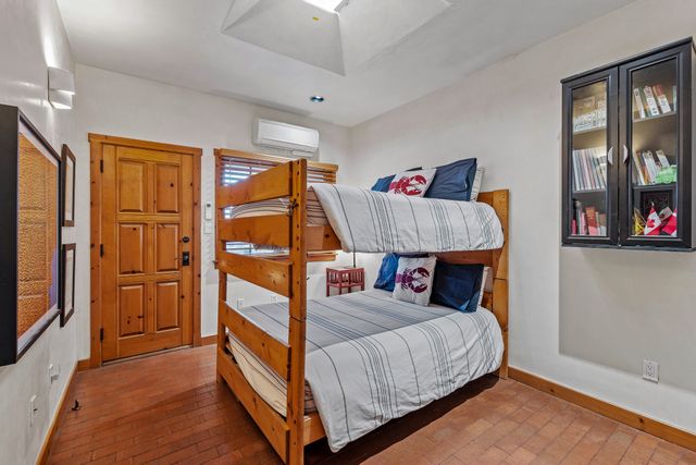 1109 Don Gaspar Lane, Santa Fe, NM 87505