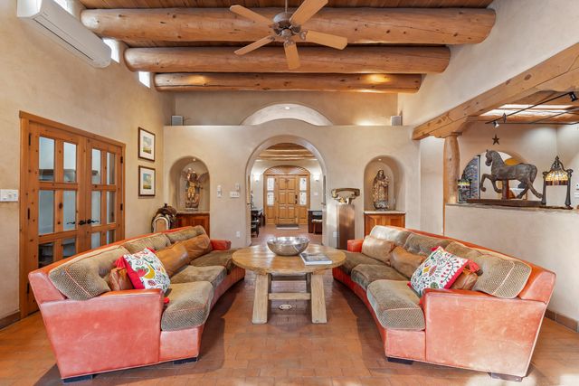 1109 Don Gaspar Lane, Santa Fe, NM 87505