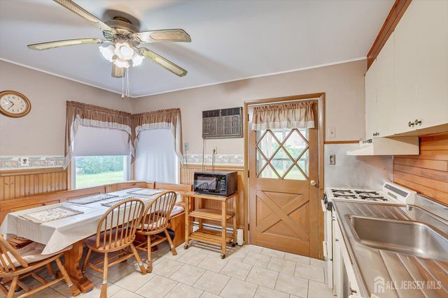 1041 Richard Boulevard, Rahway, NJ 07065
