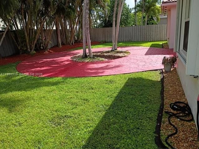 15761 SW 148 TERRACE, Miami, FL 33196