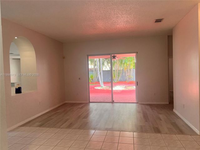 15761 SW 148 TERRACE, Miami, FL 33196