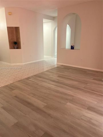 15761 SW 148 TERRACE, Miami, FL 33196