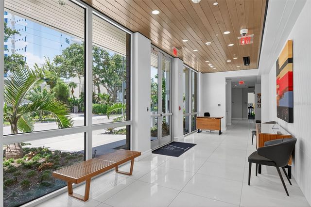 711 S PALM AVENUE 302, Sarasota, FL 34236