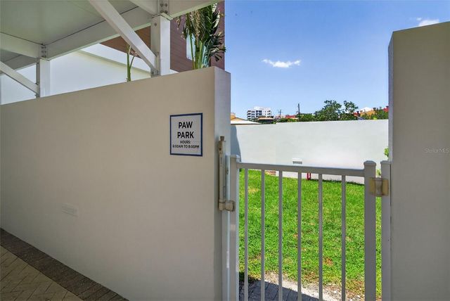 711 S PALM AVENUE 302, Sarasota, FL 34236