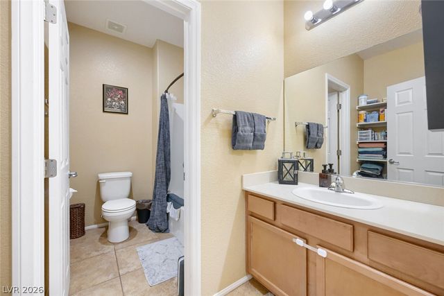 6841 Compass Cove Avenue, Las Vegas, NV 89142