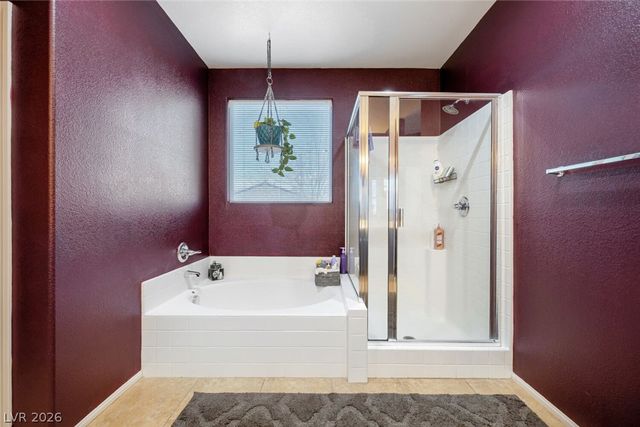 6841 Compass Cove Avenue, Las Vegas, NV 89142