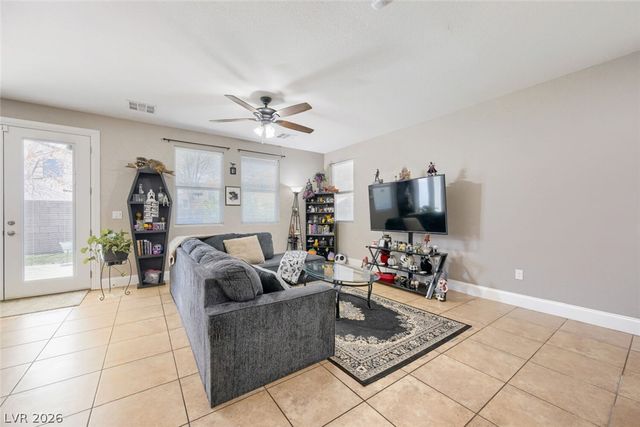 6841 Compass Cove Avenue, Las Vegas, NV 89142