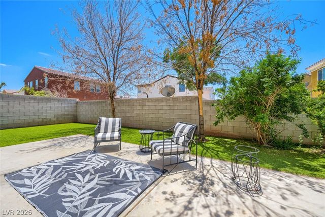 6841 Compass Cove Avenue, Las Vegas, NV 89142