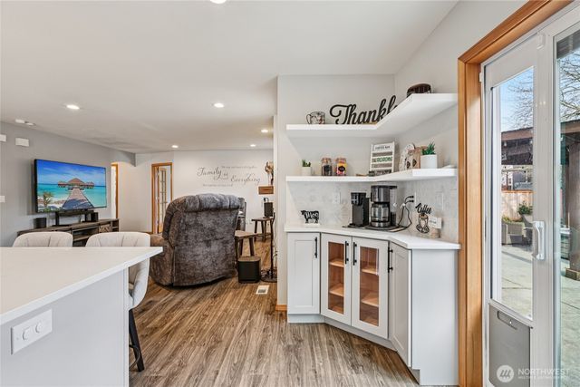 17323 79th DR NE, Arlington, WA 98223