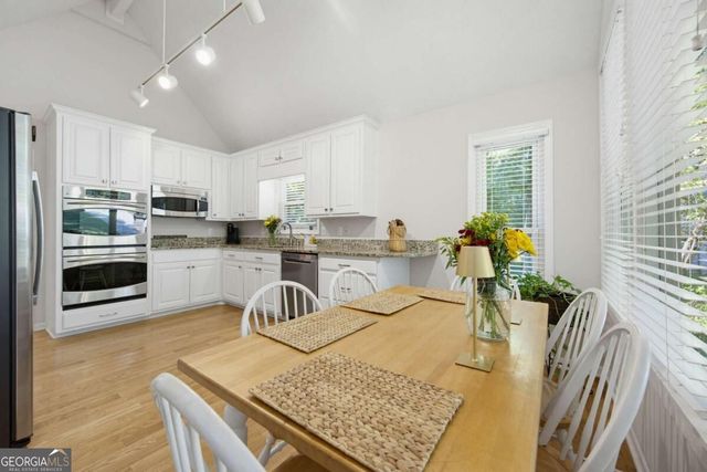 4842 Scotts Mill Way, Peachtree Corners, GA 30096