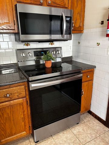 77 Star St 1, Pawtucket, RI 02860
