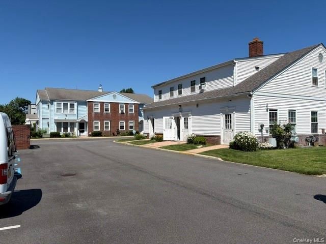 12 Athens, West Babylon, NY 11704