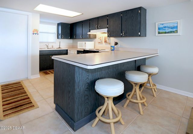 1571 S Atlantic Ave Apt 103, New Smyrna Beach, FL 32169