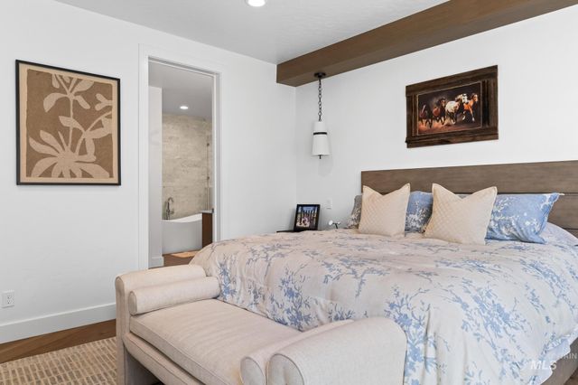 885 E Joplin Lane, Eagle, ID 83616