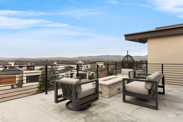 885 E Joplin Lane, Eagle, ID 83616