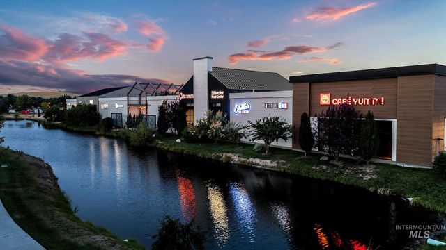 885 E Joplin Lane, Eagle, ID 83616