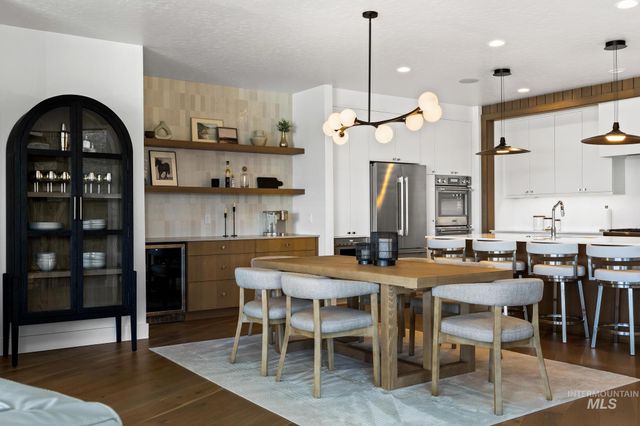 885 E Joplin Lane, Eagle, ID 83616