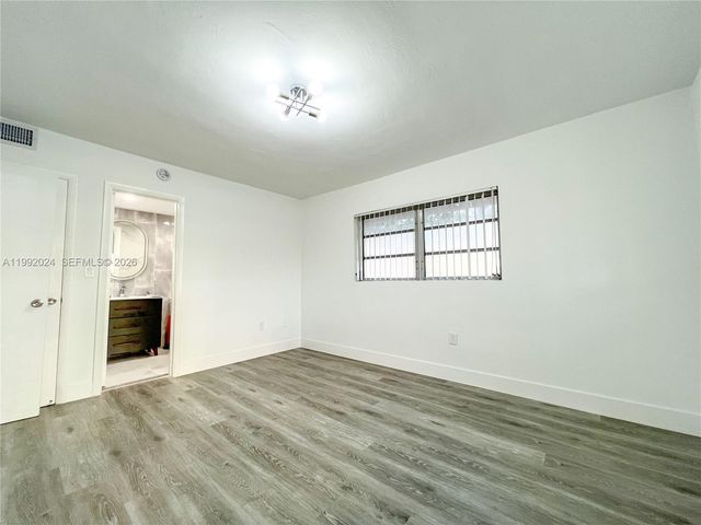 2005 Sans Souci Blvd 107, North Miami, FL 33181