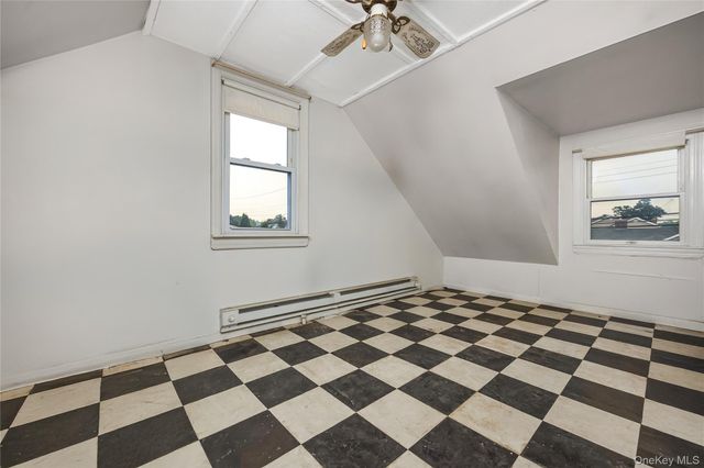 58 S Crescent Drive, Farmingdale, NY 11735