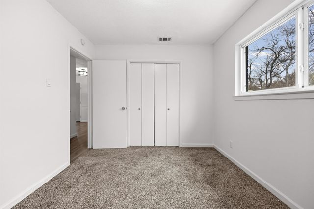 11301 Oakwood DR B, Austin, TX 78753