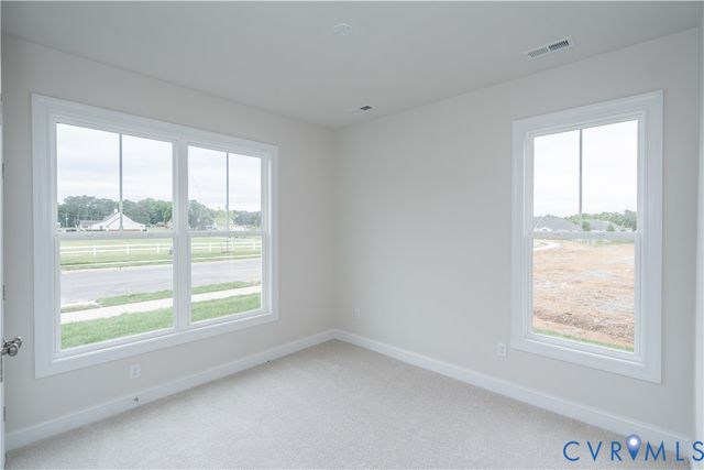 8724 Hope Farm Ln, Mechanicsville, VA 23111