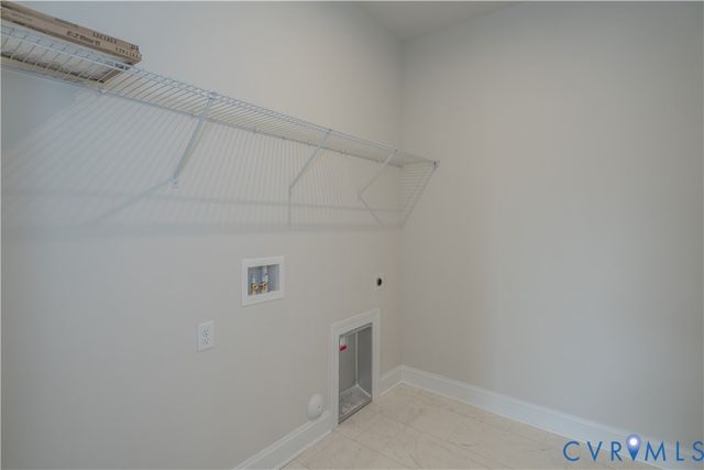 8724 Hope Farm Ln, Mechanicsville, VA 23111