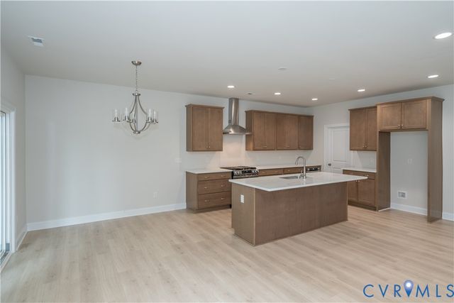 8724 Hope Farm Ln, Mechanicsville, VA 23111