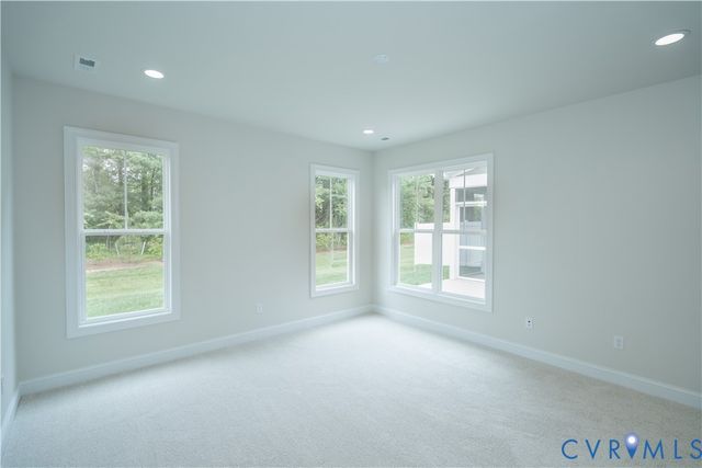 8724 Hope Farm Ln, Mechanicsville, VA 23111