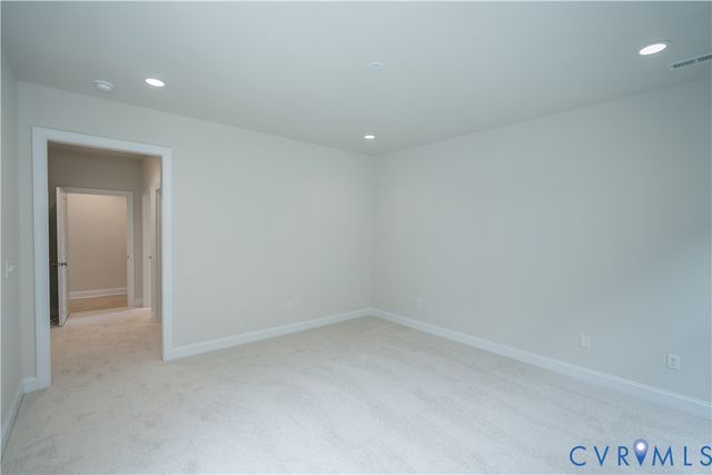 8724 Hope Farm Ln, Mechanicsville, VA 23111