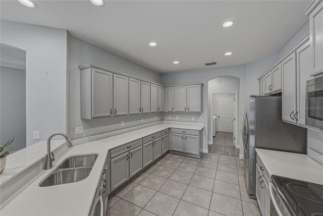 1450 CYPRESS VIEW LANE, Lakeland, FL 33811