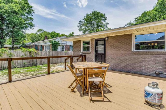 2033 E Bobe St, Pensacola, FL 32503