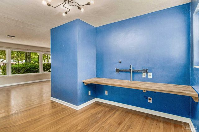 2033 E Bobe St, Pensacola, FL 32503