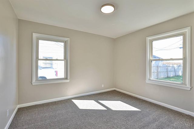 25 Cherokee Drive, St Clair Twp, OH 45013